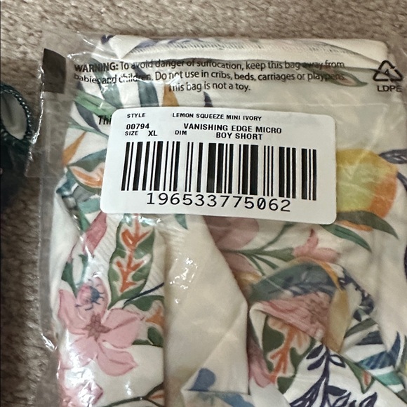 4 X Soma Vanishing Edge Microfiber Boy short, $72 value - Picture 3 of 6